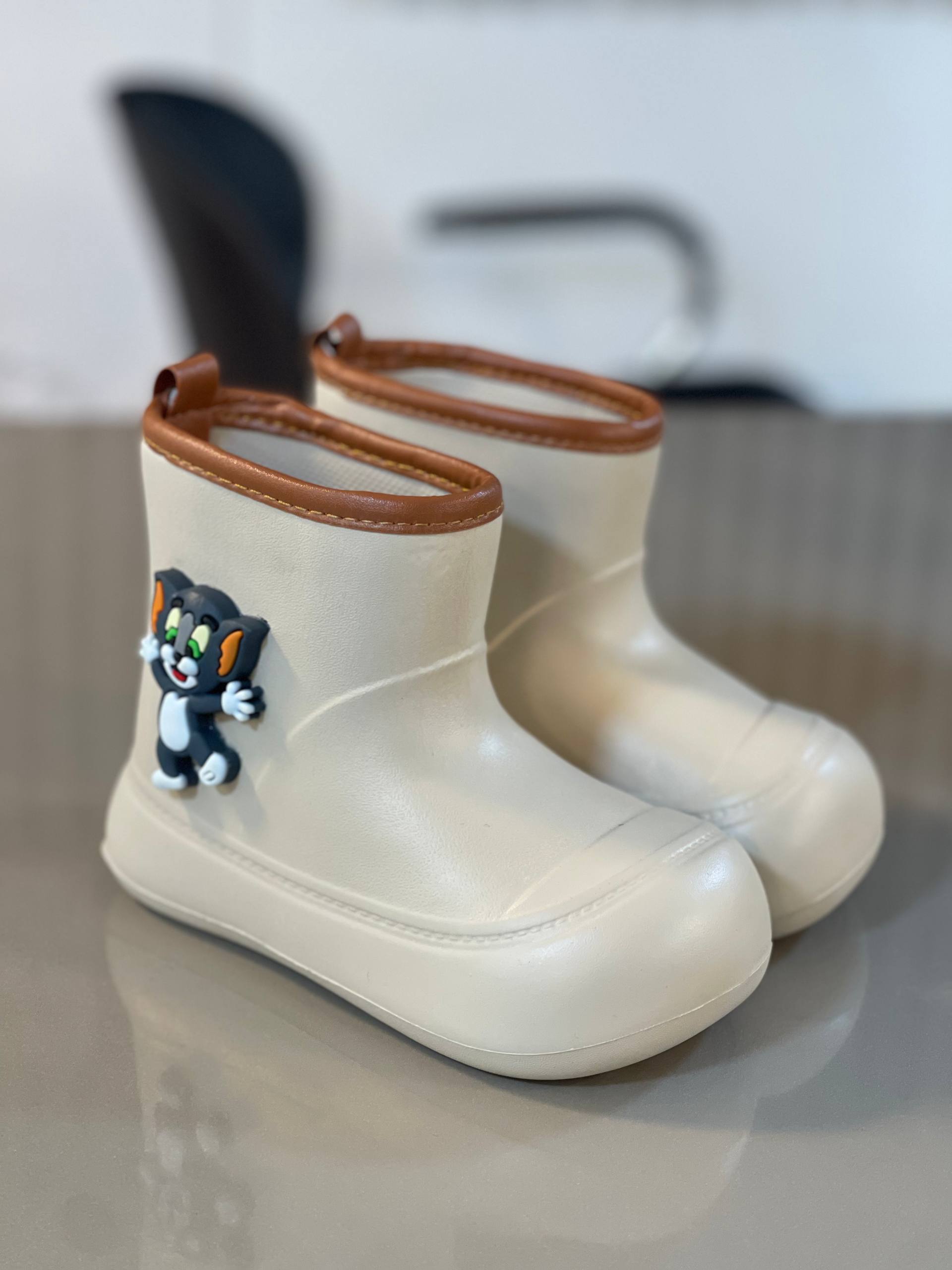 چکمه بچه گانه فانی بوت  (استیکرتام و جری)children boots