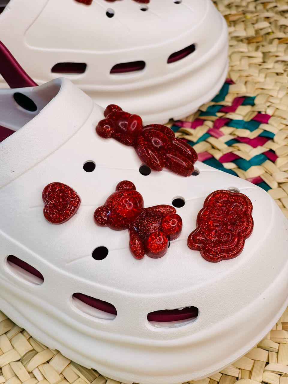 کراکس زنانه شاینی crocs